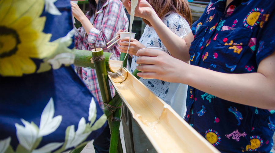 永田町で屋上流しそうめん!