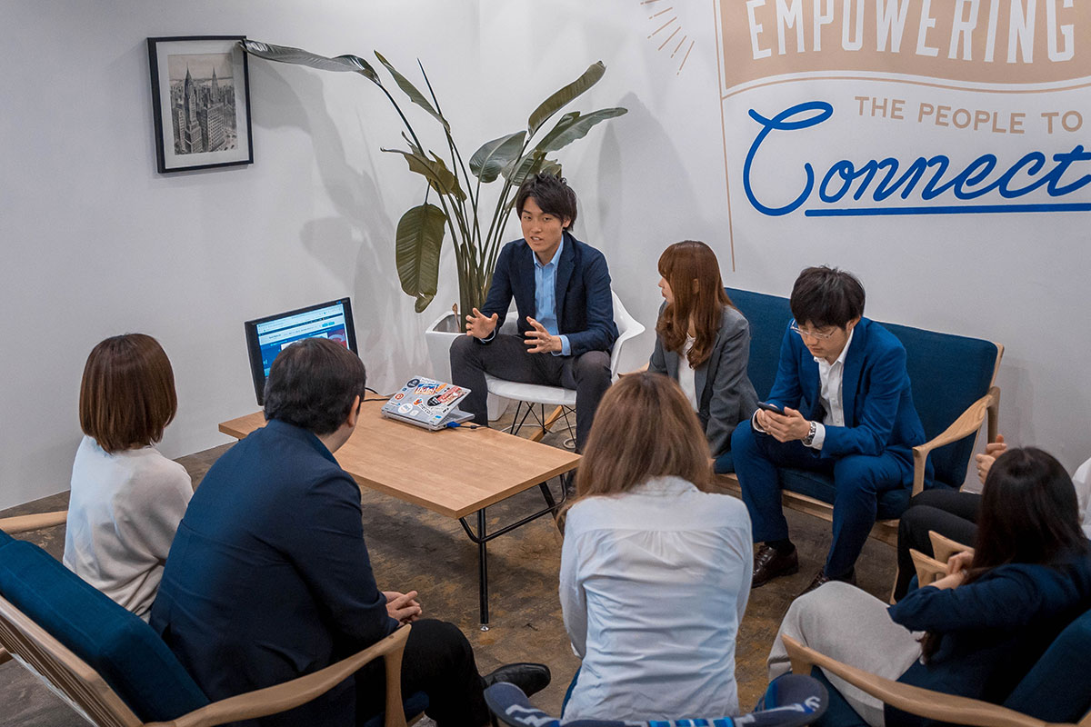 ソーシャルメディアマーケティング事業