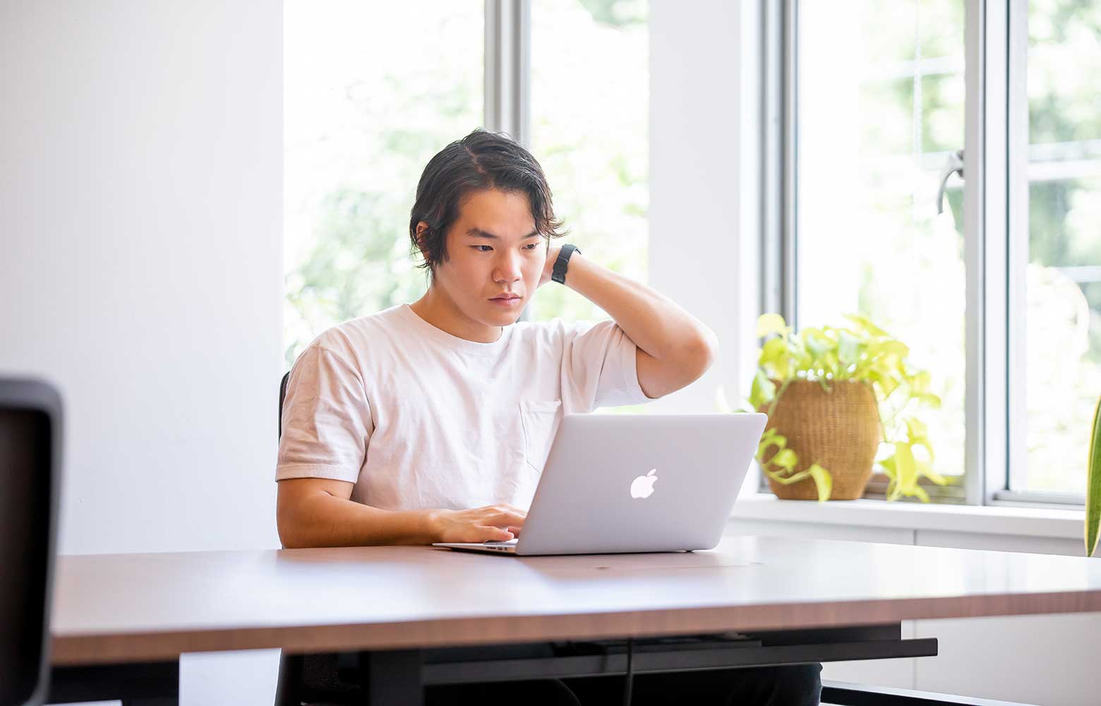 リモートワークの便利グッズ14選【フルリモート経験者が語る】